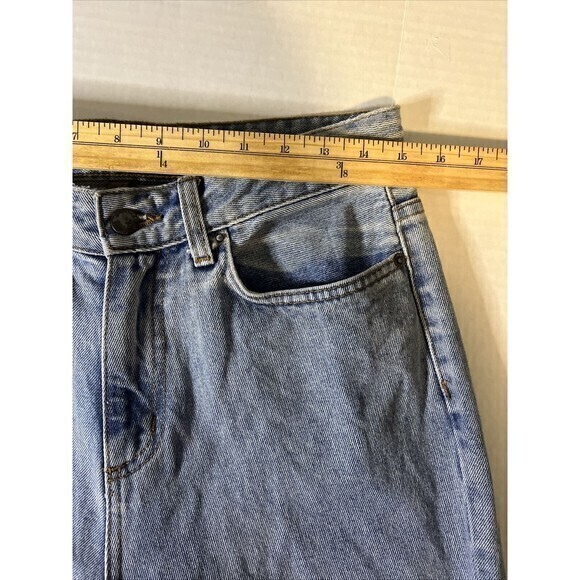 Carmar LF HERMIA KNEE CHAIN JEAN in Light Blue Size 27 - Picture 6 of 10